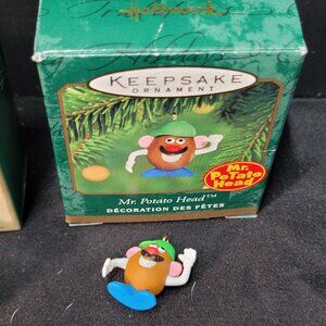 Share Hallmark Miniature Mr. Potato Head Christmas Ornament